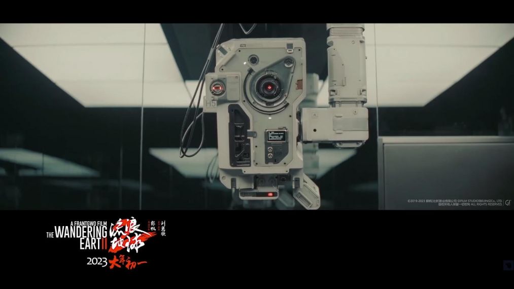 《流浪地球2》不仅有新兴科技,竟然还有富士拍立得?