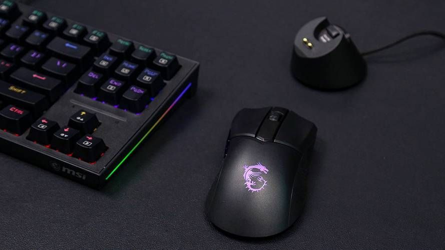 微星推出新款 GM31 无线鼠标:PAW3311 传感器 / 轻至 73g,399 元