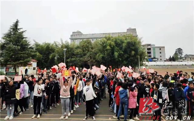 铺桥比赛