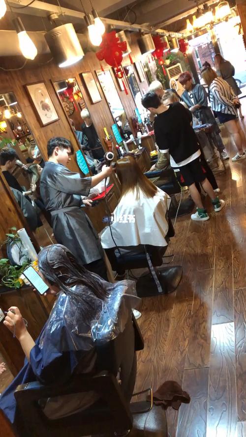 真实理发店美发沙龙