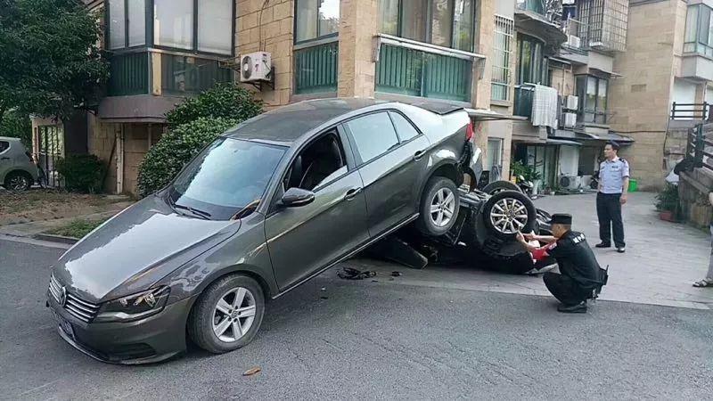 车祸史诗
