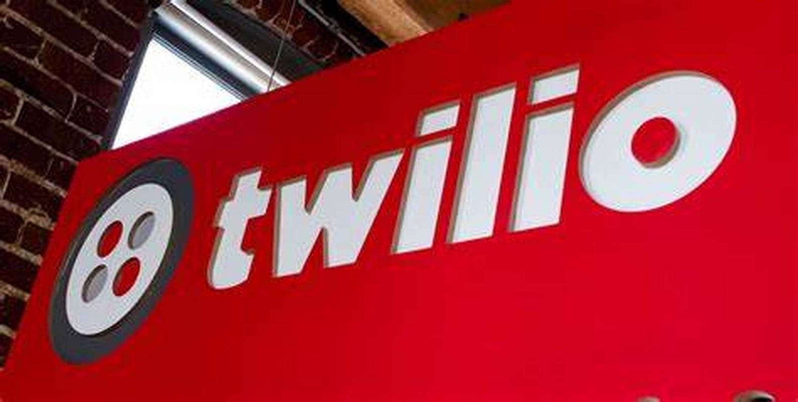 Twirlio Twirlio