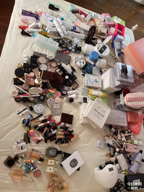 化妆品整理女王 化妆品整理女王