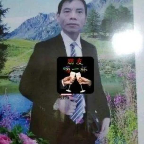 卧龙抖音教练叫什么