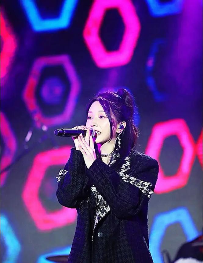 抖音翻唱女神叫什么