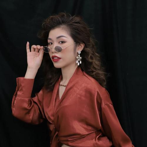 抖音梁笑笑什么身份