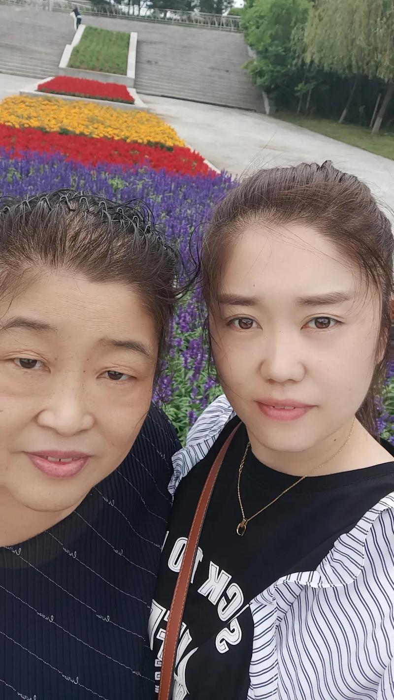 和老妈拍什么抖音