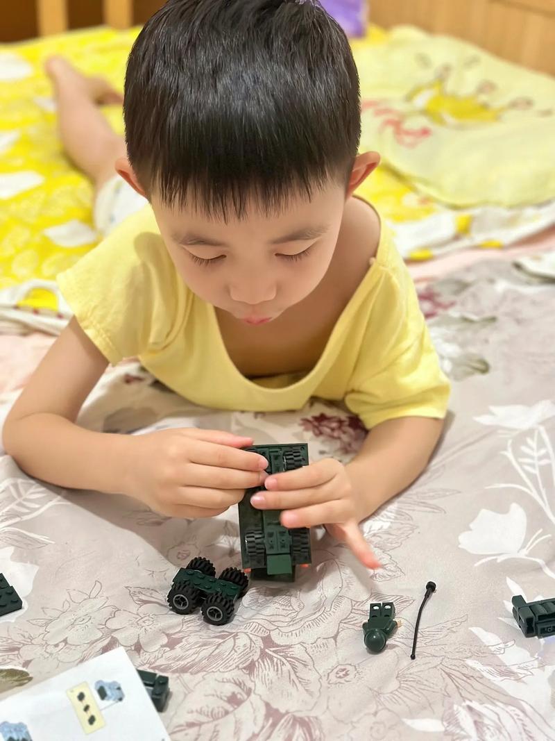 小孩为什么会看抖音