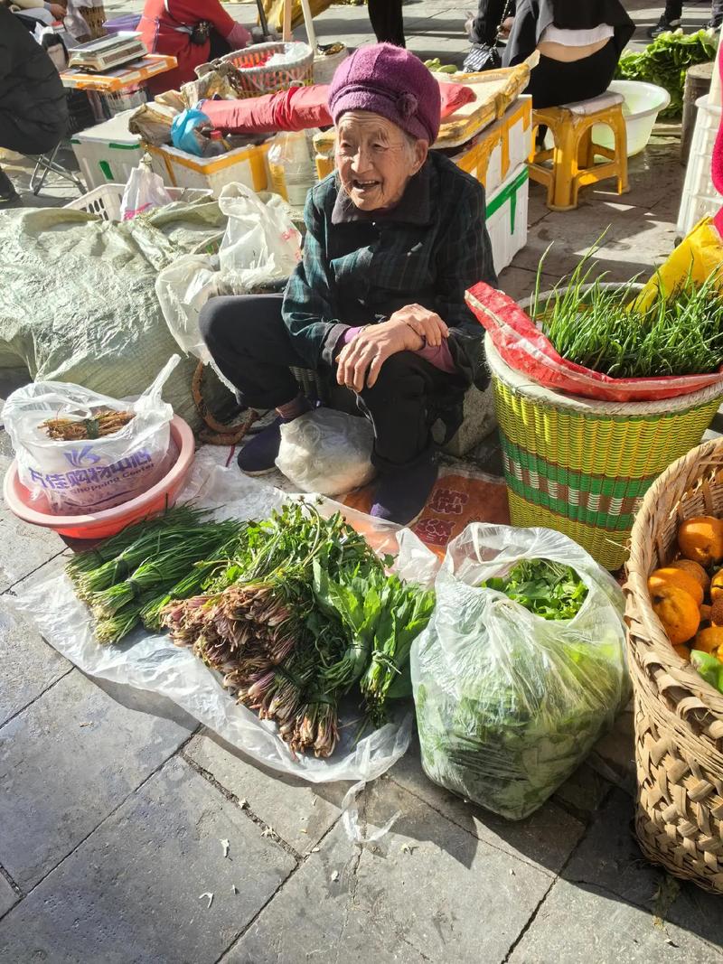 抖音卖菜婆婆叫什么