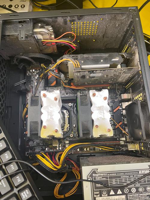 如何正确清理电脑硬件灰尘？