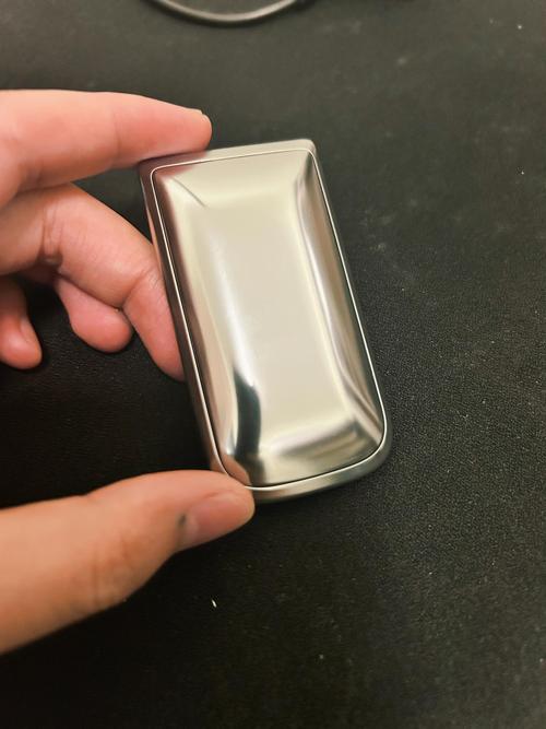 苹果手机如何添加阿维塔钥匙
