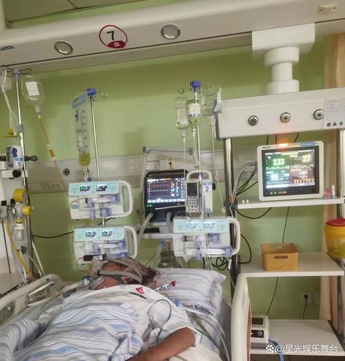 爸爸回应女儿去世儿子患同种病进ICU