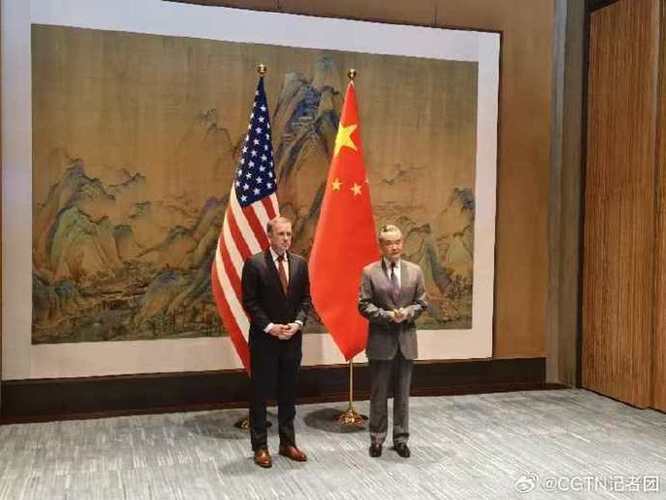 王毅会见美中贸易全国委员会代表团