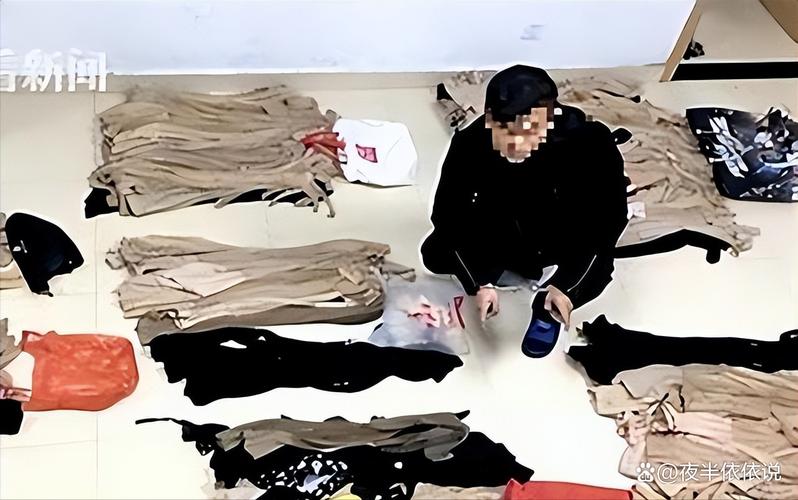 男子穿女装进店盗窃偷走两双黑丝袜