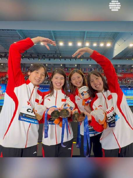 中国队女子4X100米混合接力铜牌