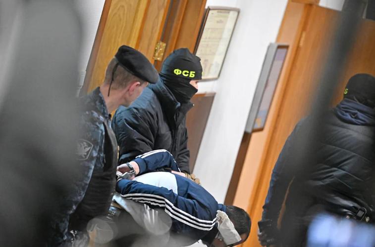 俄莫斯科音乐厅恐袭案有8人部分认罪