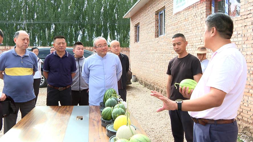 董事长：教消费者成熟 百果园：有误解