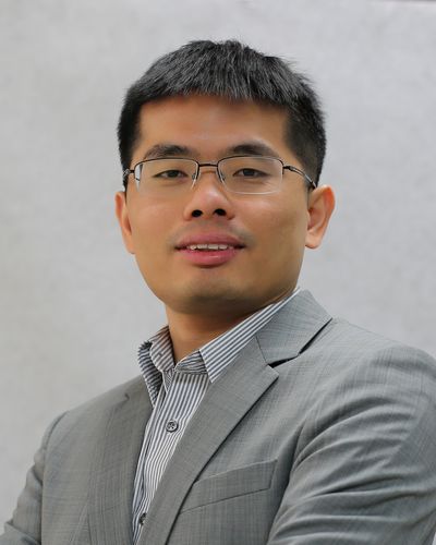 南宁一公司董事长仅17岁