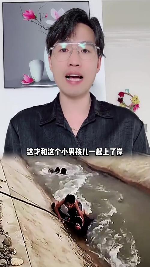 2岁孩童泳池溺水 湖南大哥出手相救