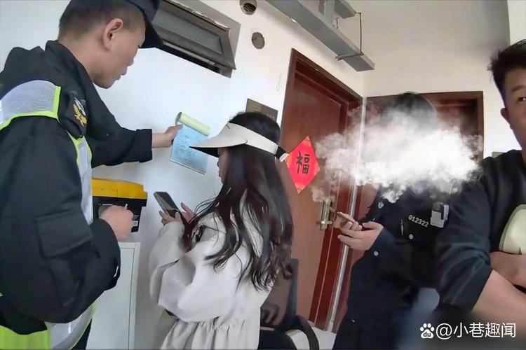 大姨找人开锁说好50只给20还要讹500