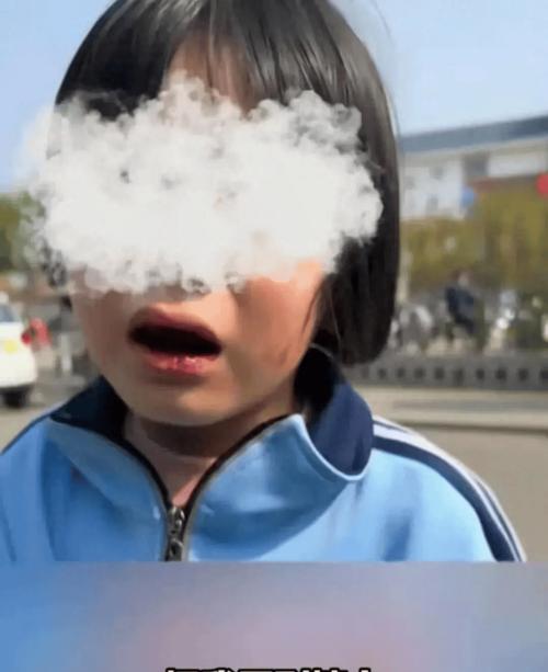 女子称与小孩冲突被对方家长殴打
