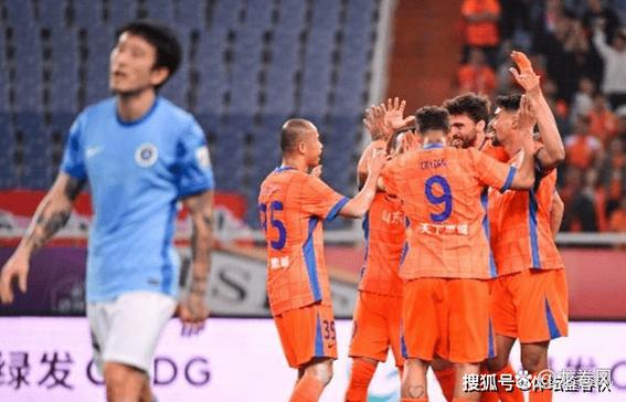中超：山东泰山3-1送深圳新鹏城4连败