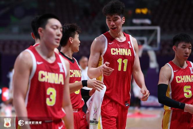媒体:这是十年来最热血的中国男篮