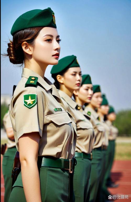 中国女民兵太飒了