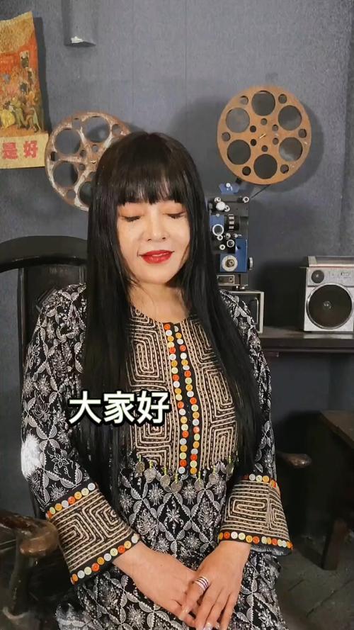 62岁千百惠因病去世 上个月刚抱孙子