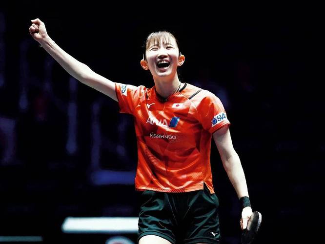 孙颖莎3-0早田希娜晋级女单8强