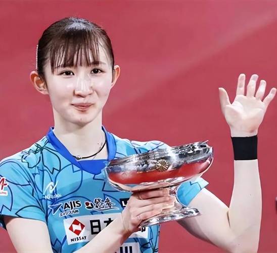 孙颖莎3-0早田希娜晋级女单8强