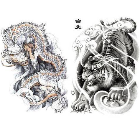 亚宠展现“左青龙右白虎”文身犬