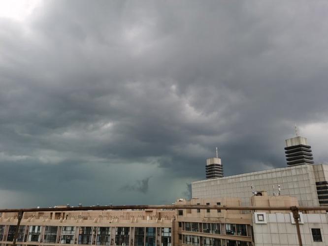 盛夏“收官”之雨来了