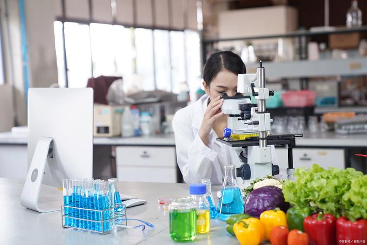 著名分析化学家姚守拙逝世