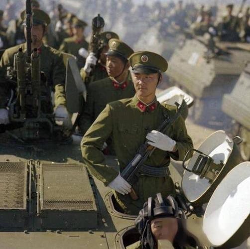 #那些年我经历的阅兵现场#