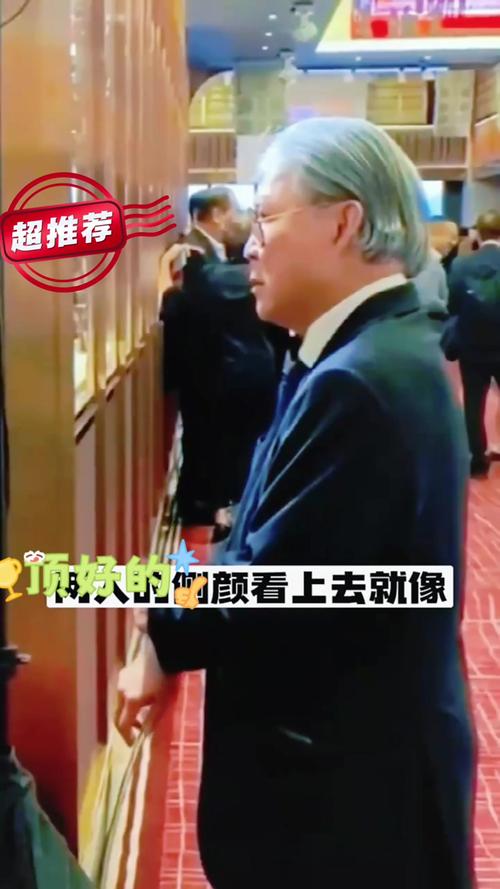 霍震霆:父子同场见证盛事是一种光荣