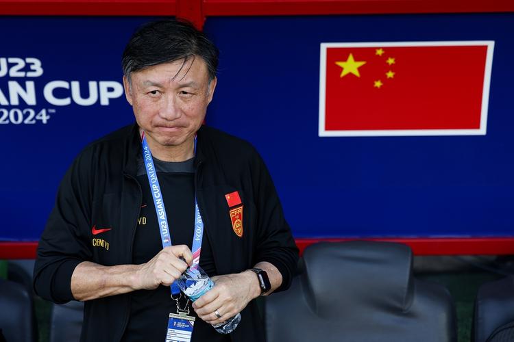 足协将公开选聘中国男足主教练