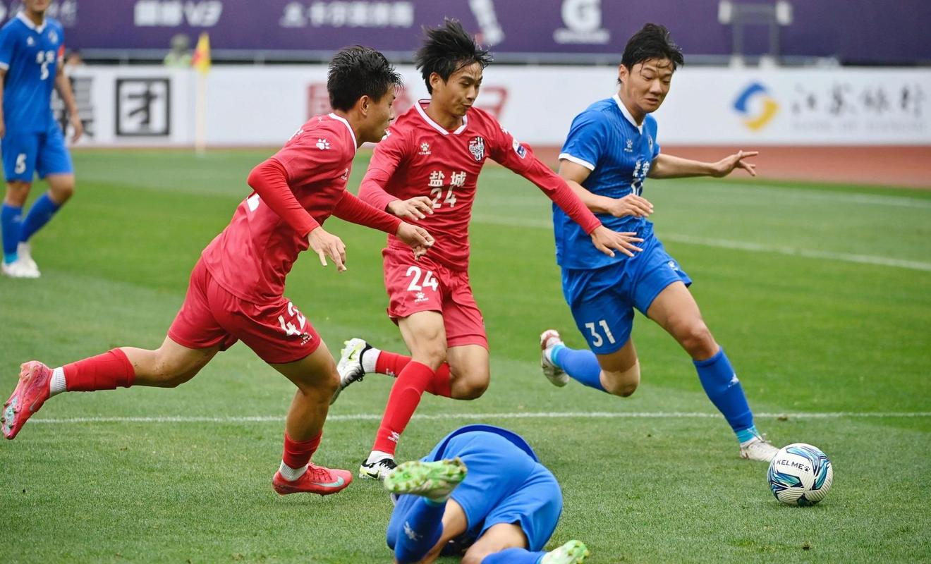 苏超盐城3-2击败苏州