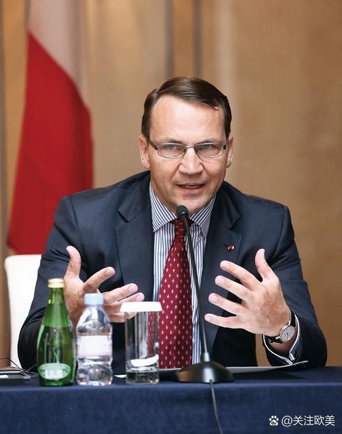 俄方：没有计划攻击波兰 愿与波对话