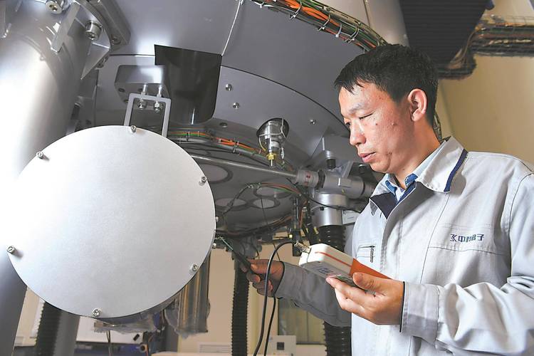国产离子回旋加热系统研制成功