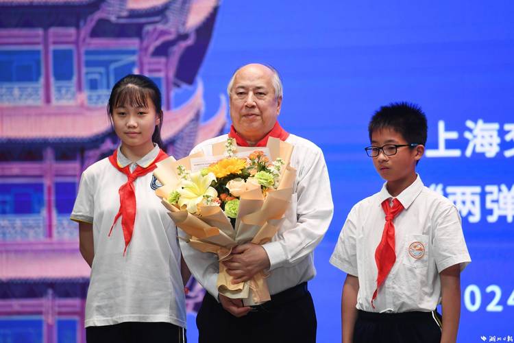 钱学森之子：刷题抹杀孩子求知欲