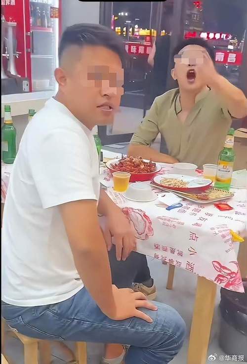 女子遭陌生男子摸头 南昌警方通报