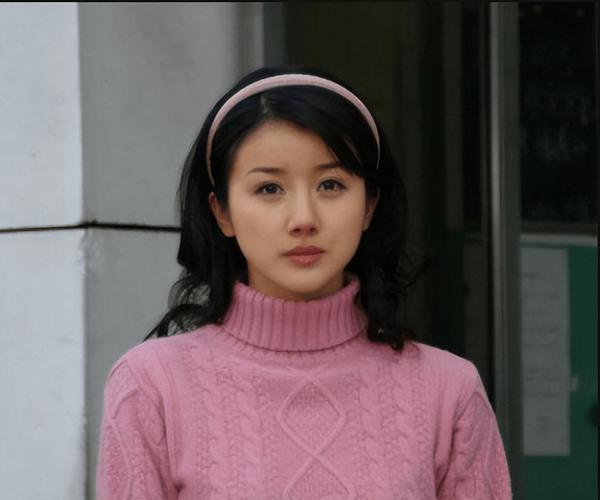 孙菲菲告诫女生千万不要未婚先孕