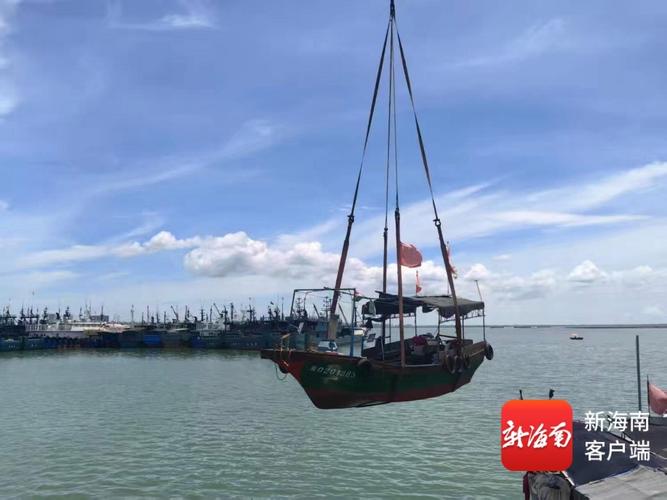 海南三天查获6艘涉嫌非法捕捞渔船