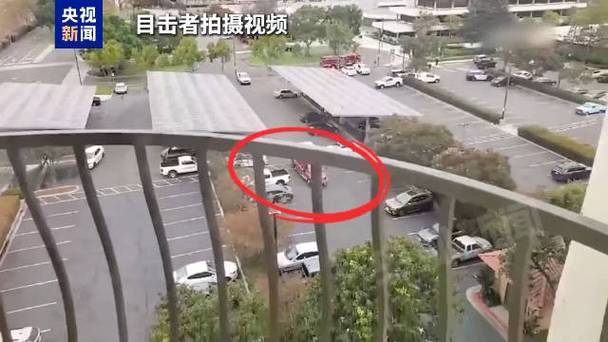 美国男子盗走正在执行任务的救护车