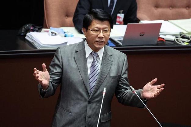 台最新民调称谢龙介大胜林俊宪