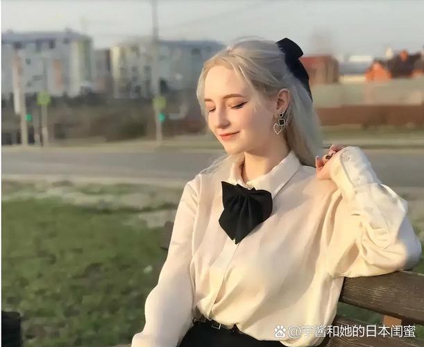 俄女子10万卢布出卖灵魂买拉布布