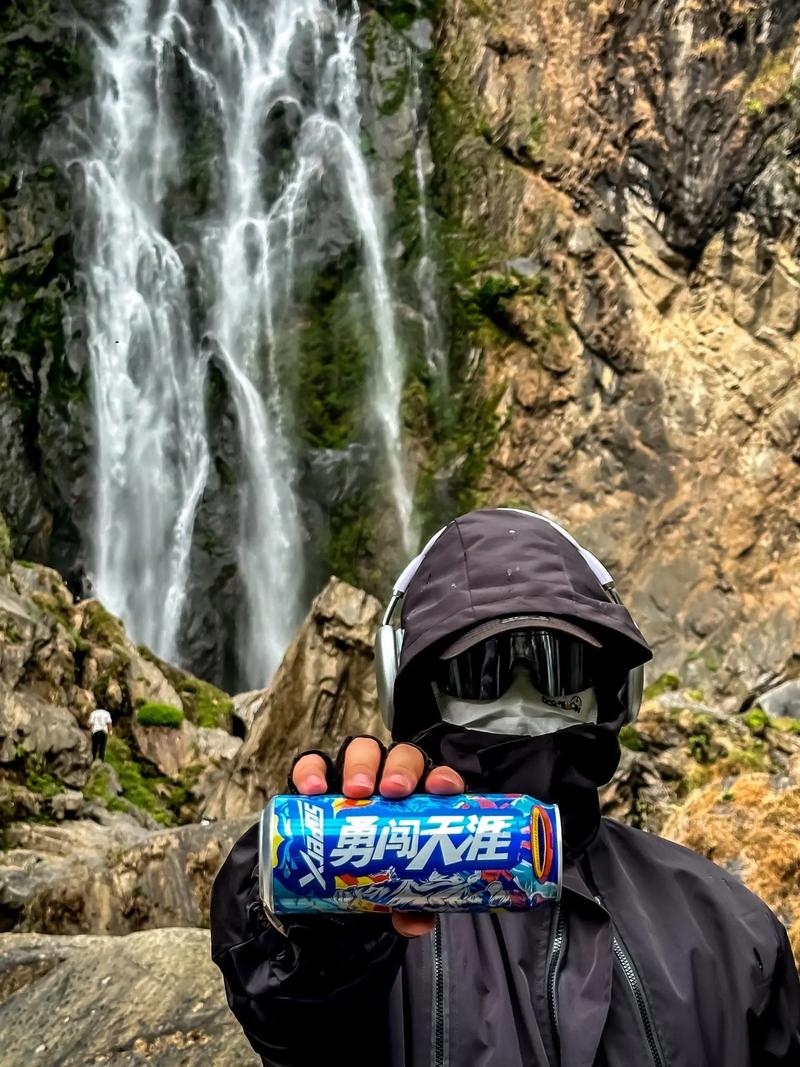 25岁小伙南太行徒步失联