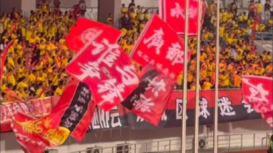 海浪你见过 但“旗浪”你见过吗