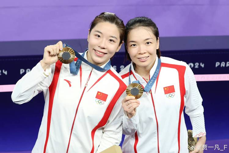 中国羽毛球大师赛:贾一凡张殊贤夺冠